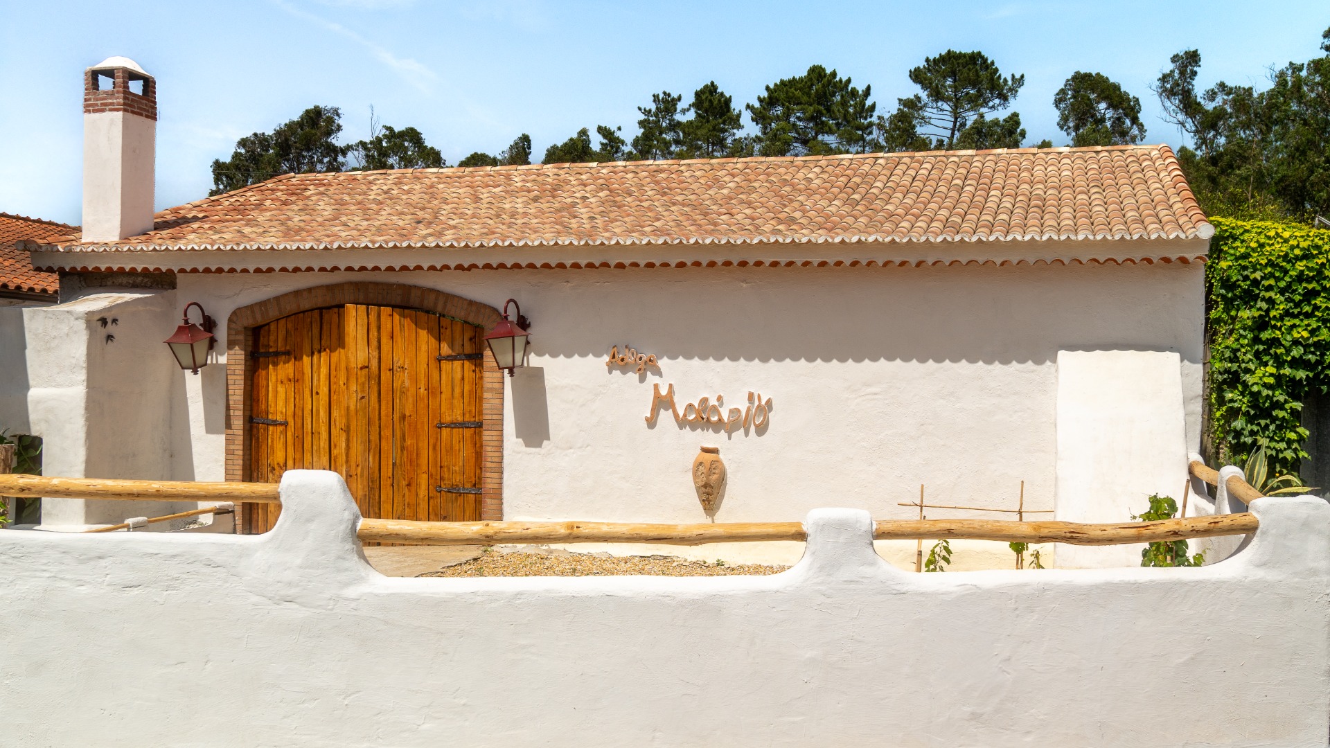 Fachada Adega Malápio